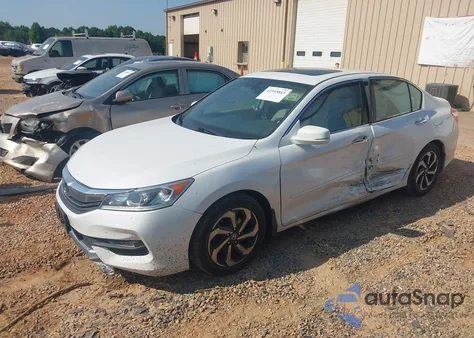 2016 Honda Accord Ex-L V-6 z USA, uszkodzony, nr VIN 1HGCR3F87GA027607